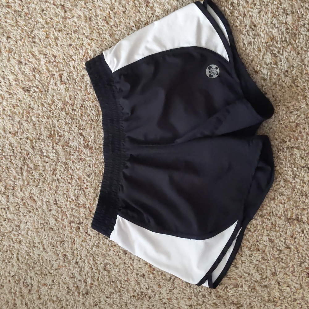 Old Navy size small women's shorts